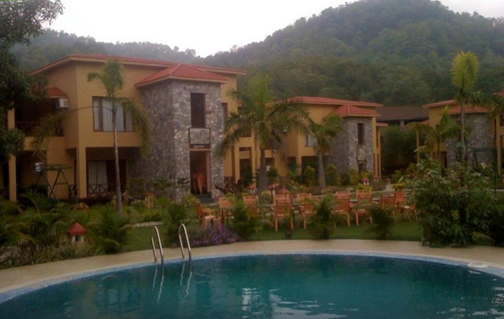 Dewdrop Mango Bloom Resort Найнитал Номер фото